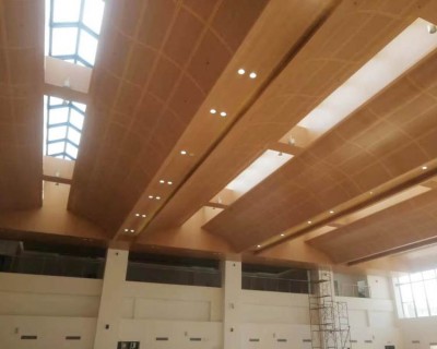 勾搭板类铝单板