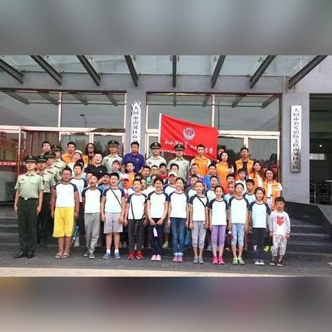 (如何用被子打造一个令人惊叹的秘密基地呢)如何用被子打造一个令人惊叹的秘密基地